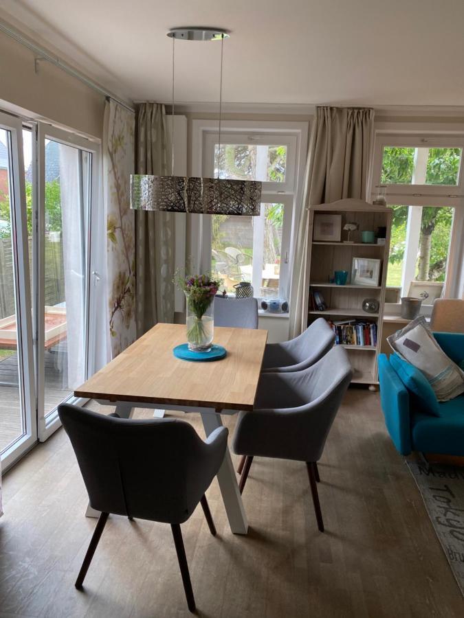 Art-Hues Apartment Westerland Bagian luar foto