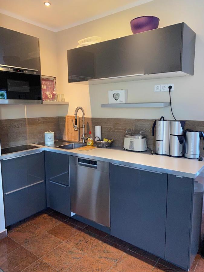 Art-Hues Apartment Westerland Bagian luar foto