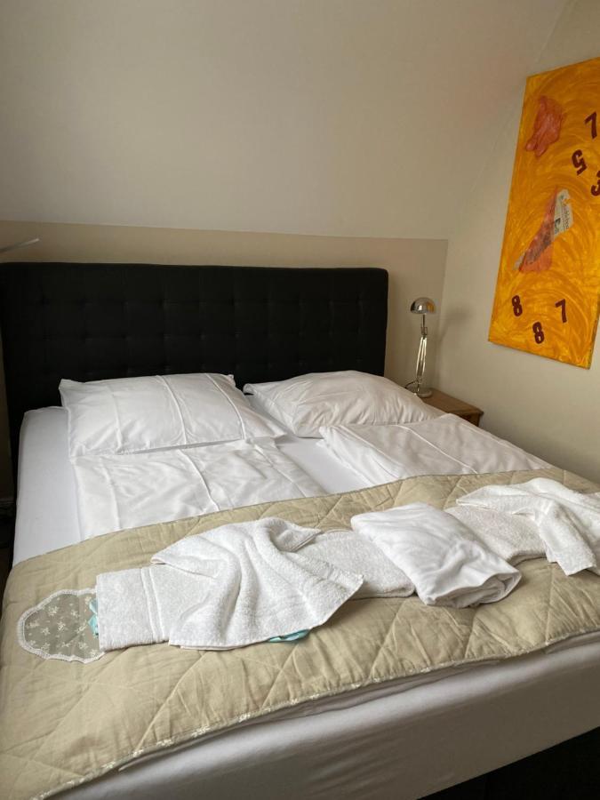 Art-Hues Apartment Westerland Bagian luar foto